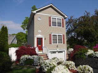 74 Demarest St, Norwood, NJ 07648