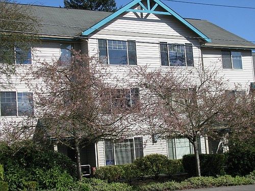 2nd image of 15222 10th Ave SW #134