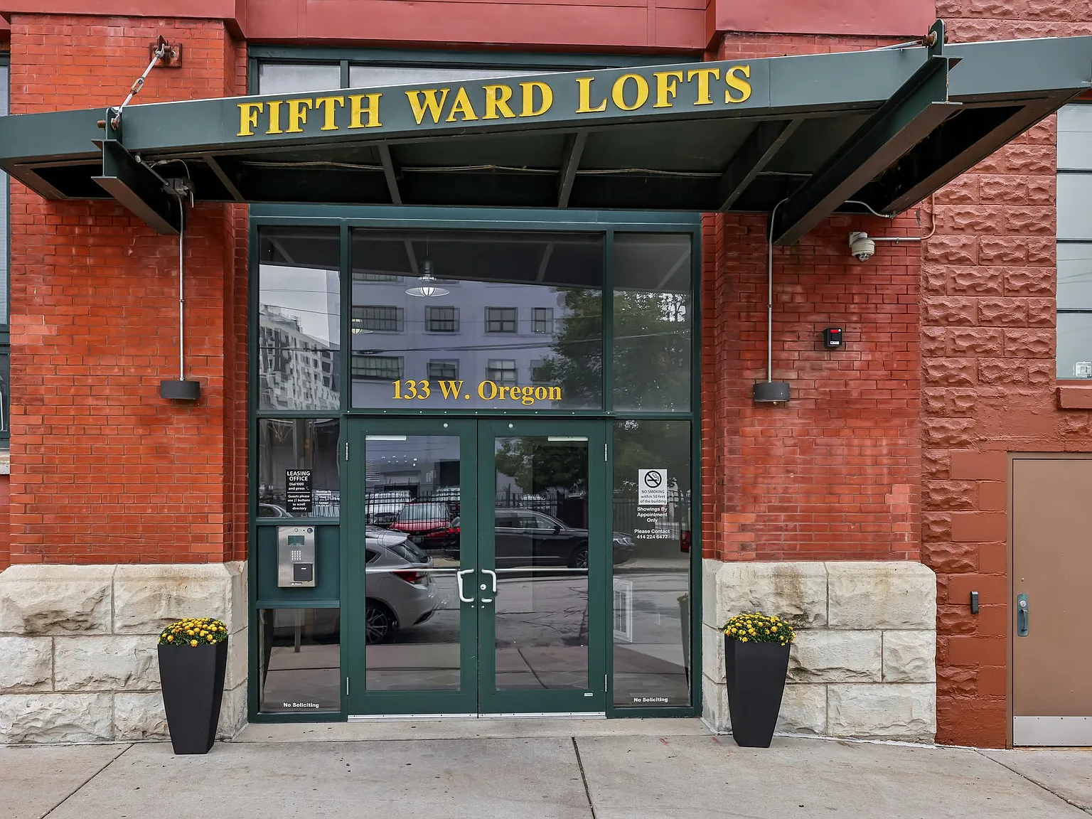 Historic Fifth Ward Lofts — Photo 1