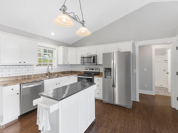 5th image of 1167 Meadow Creek Ln