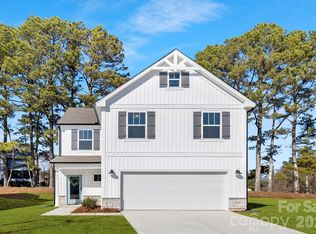 2402 Morgan Hills Dr #290, Albemarle, NC 28001