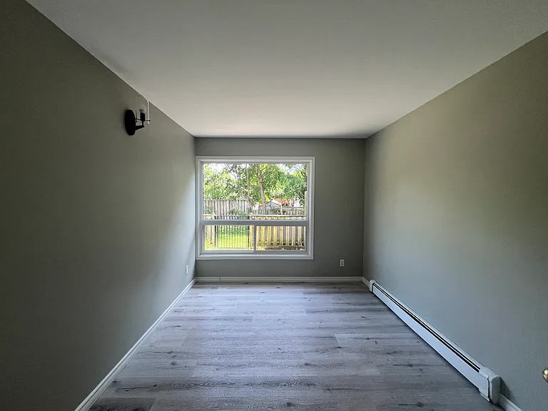 1259 Huron St — Photo 7