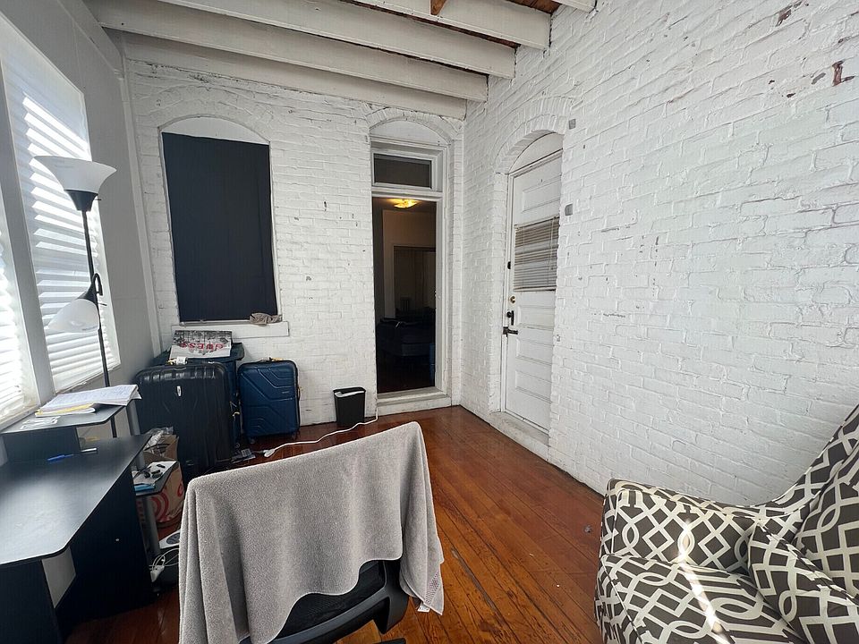 1st image of 1905 Beacon St APT 2F