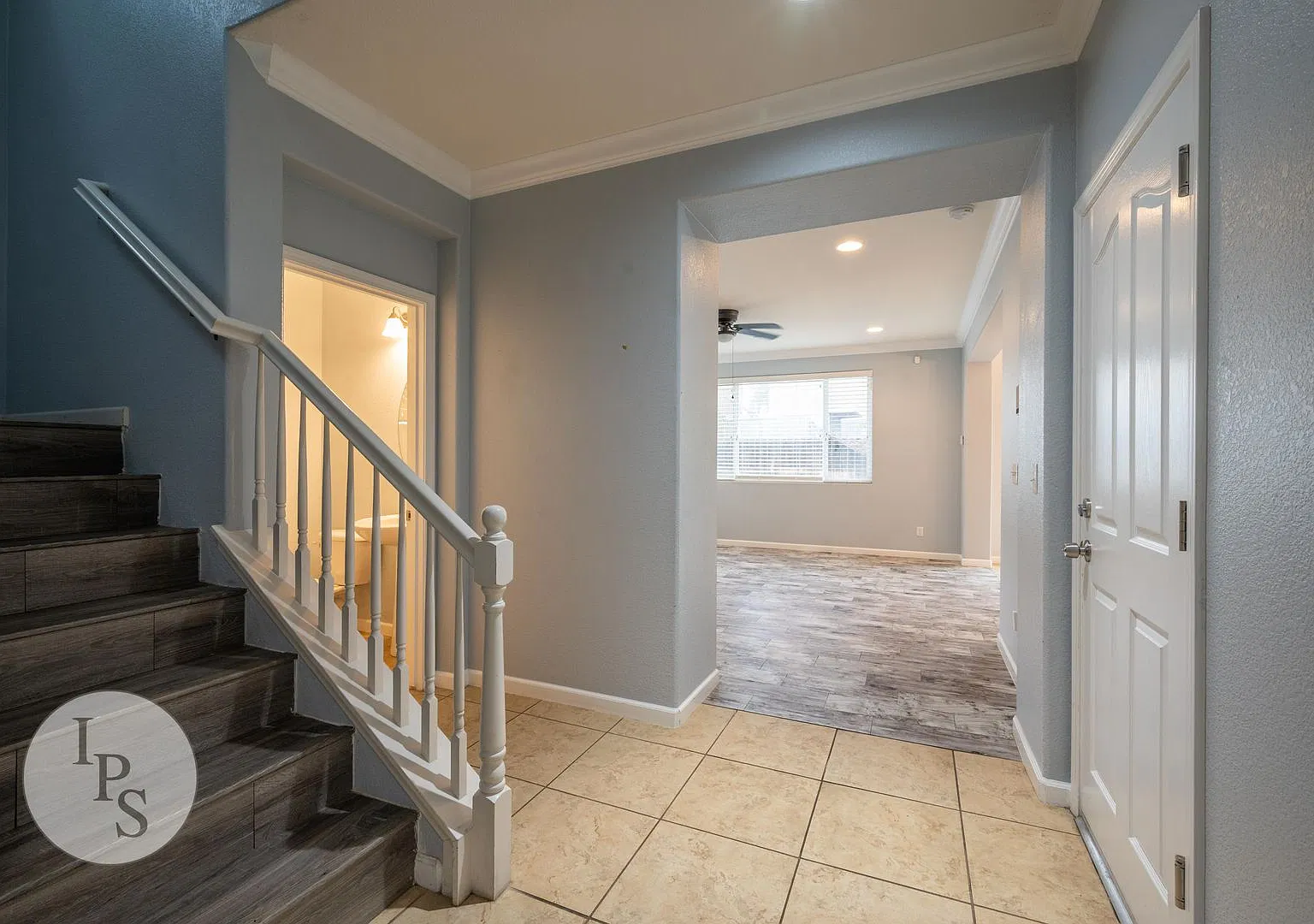 Fresno Eastside Home, 4BR/2.5BA, Built 2013 with attached two car garage — Photo 2