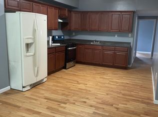 55 Weequahic Ave FLOOR 2, Newark, NJ 07112