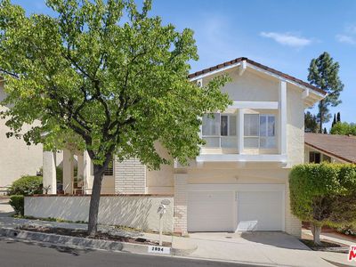 2894 Woodwardia Dr, Los Angeles, CA, 90077