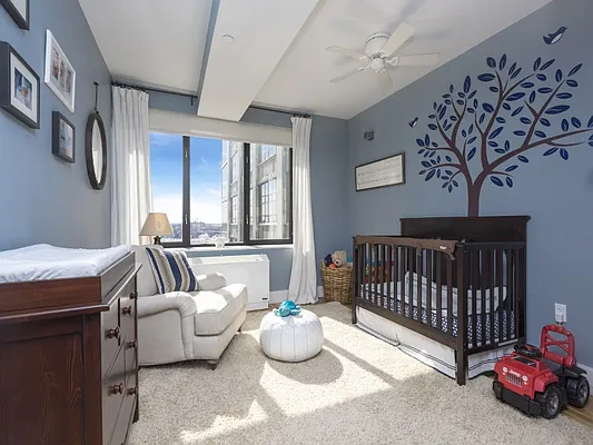 Sold by Sotheby's International Realty | media 4
