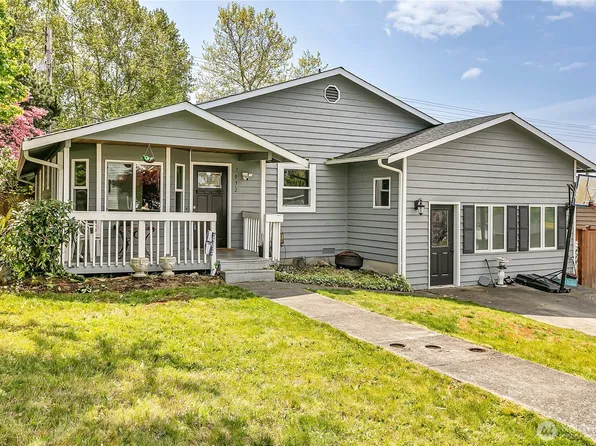 7032 65th Street NE, Marysville, WA 98270