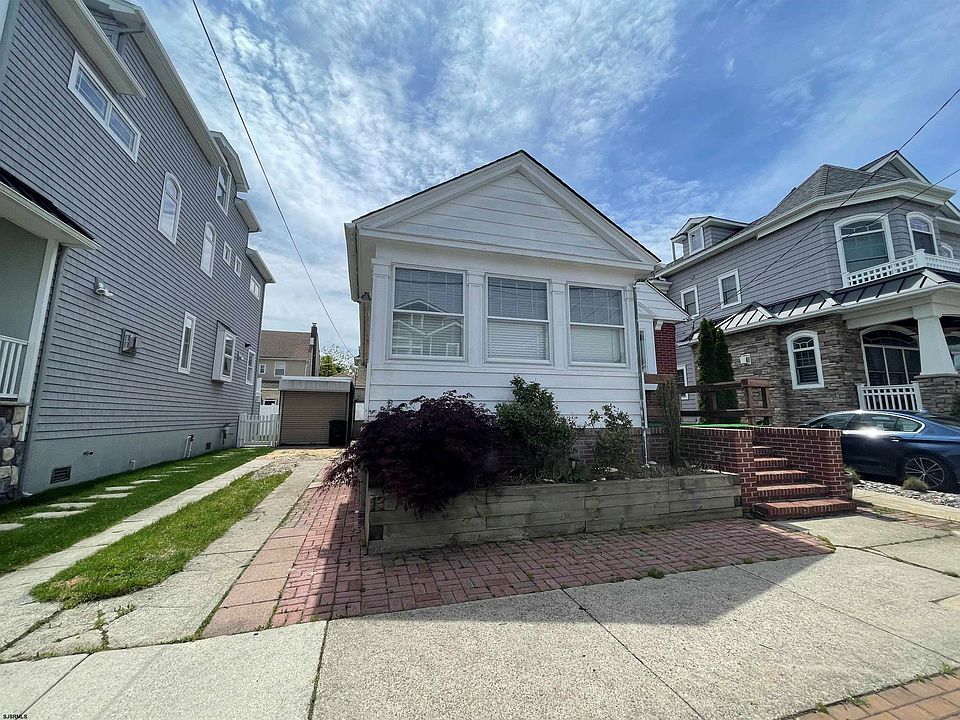 2nd image of 12 N Huntington Ave