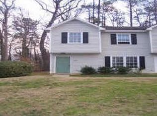 825 Dalewood Dr, Raleigh, NC 27610