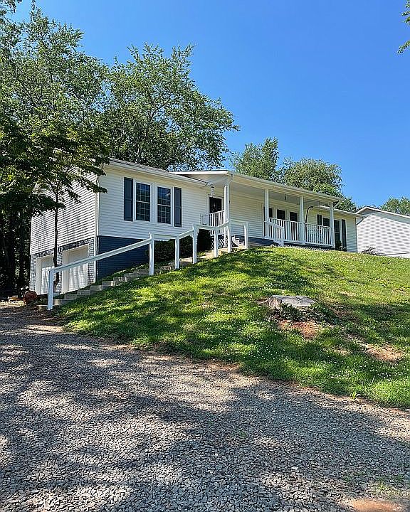 1st image of 6608 Lancaster Dr