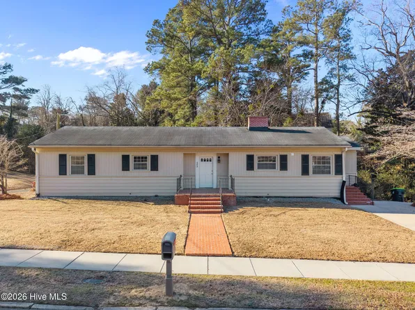 203 SE Fourth Street, Snow Hill, NC 28580