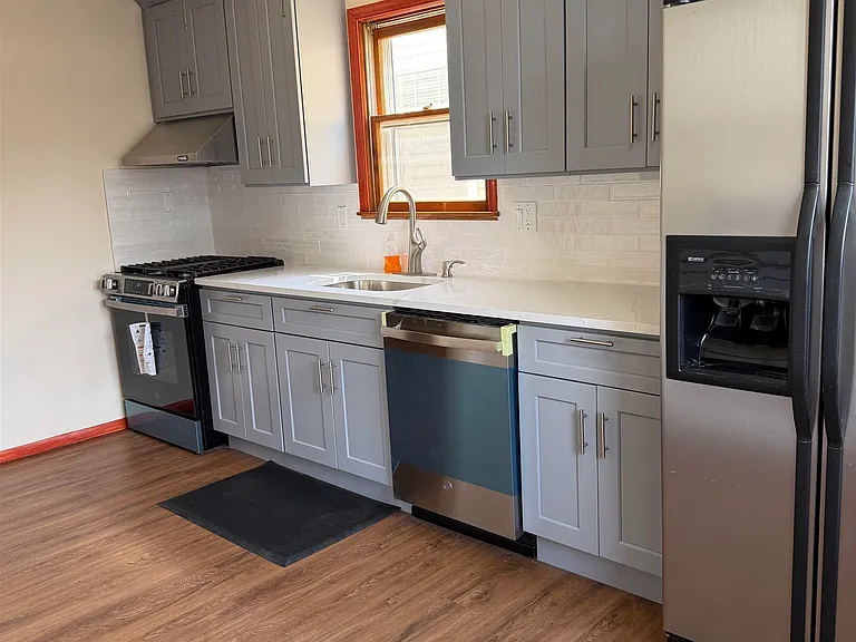 60 Williams Ave — Photo 10