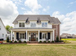 105 N Lake Rd, Collierville, TN 38017