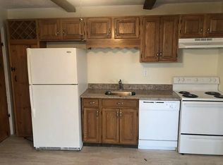 411 Court St APT 3, Plymouth, MA 02360