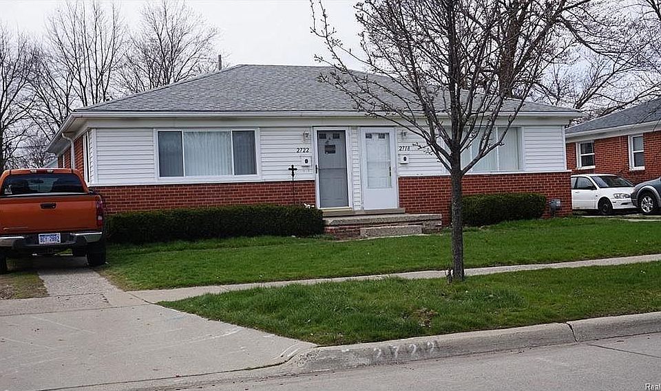 1st image of 2718 Ackley Ave #223