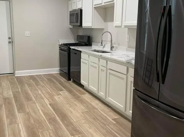 222 N Patterson Park Ave, Baltimore, MD 21231