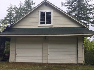 05921 Mercer Lake Rd, Florence, OR 97439