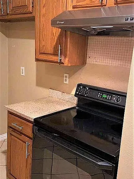 1531 Barbara Dr — Photo 8