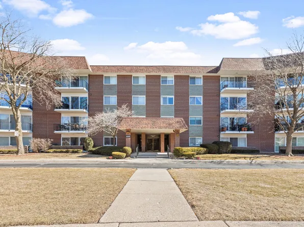 1025 S Fernandez Ave APT 4F, Arlington Heights, IL 60005