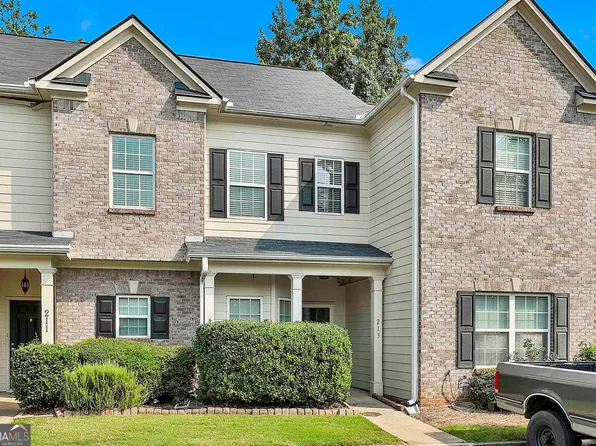 213 Granite Way, Newnan, GA 30265