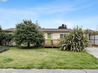 1105 Rowland Ln, Brookings, OR 97415