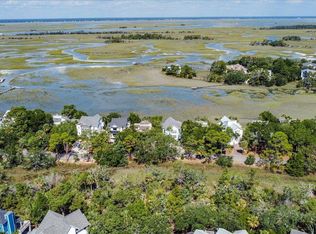 12 Marsh Island Ln, Isle Of Palms, SC 29451