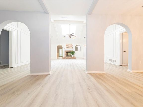 3rd image of 3409 Haversham Dr
