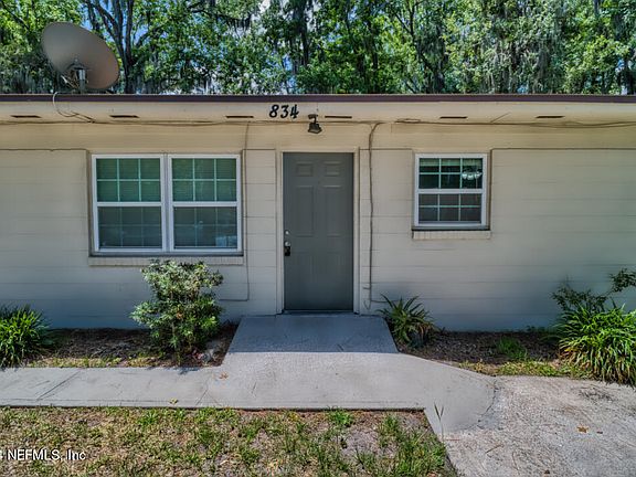 4th image of 834 PLAINFIELD Avenue