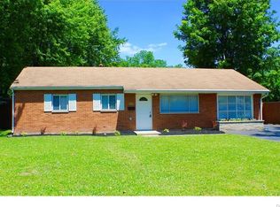 330 Lutz Dr, Englewood, OH