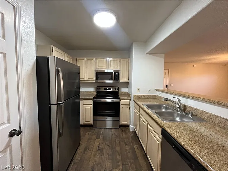 555 E Silverado Ranch Blvd #1089 — Photo 15