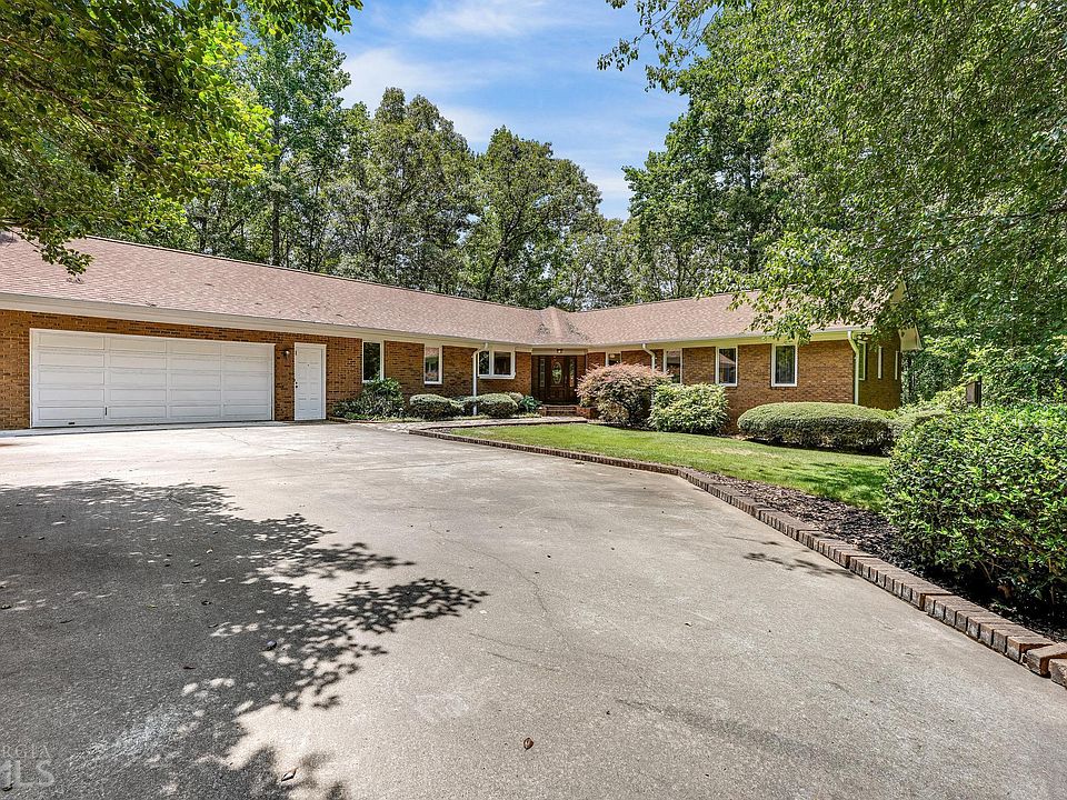 172 Majestic Shores Rd, Hartwell, GA 30643 Zillow