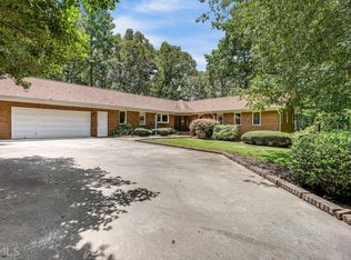 172 Majestic Shores Rd, Hartwell, GA 30643