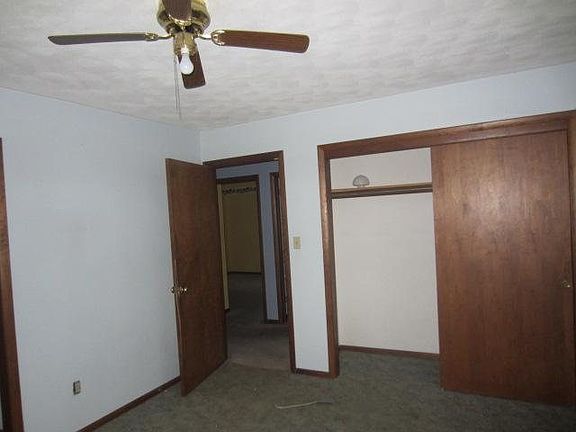 2nd image of 57284 Clydesdale Dr
