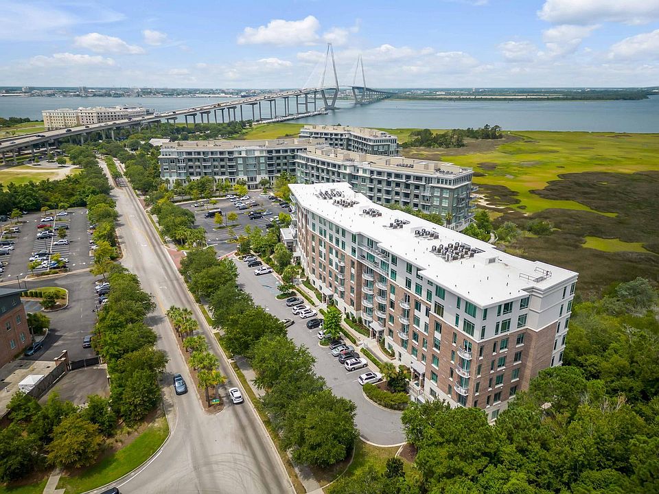 1st image of 155 Wingo Way #423