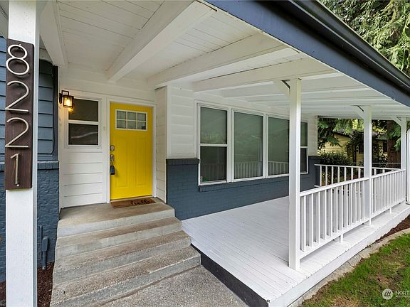 5th image of 8221 50th Ave E