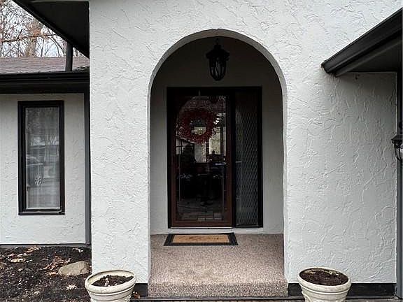 2nd image of 4641 Washington Ave