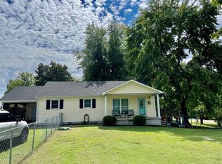 709 Legion Dr, Madisonville, KY 42431