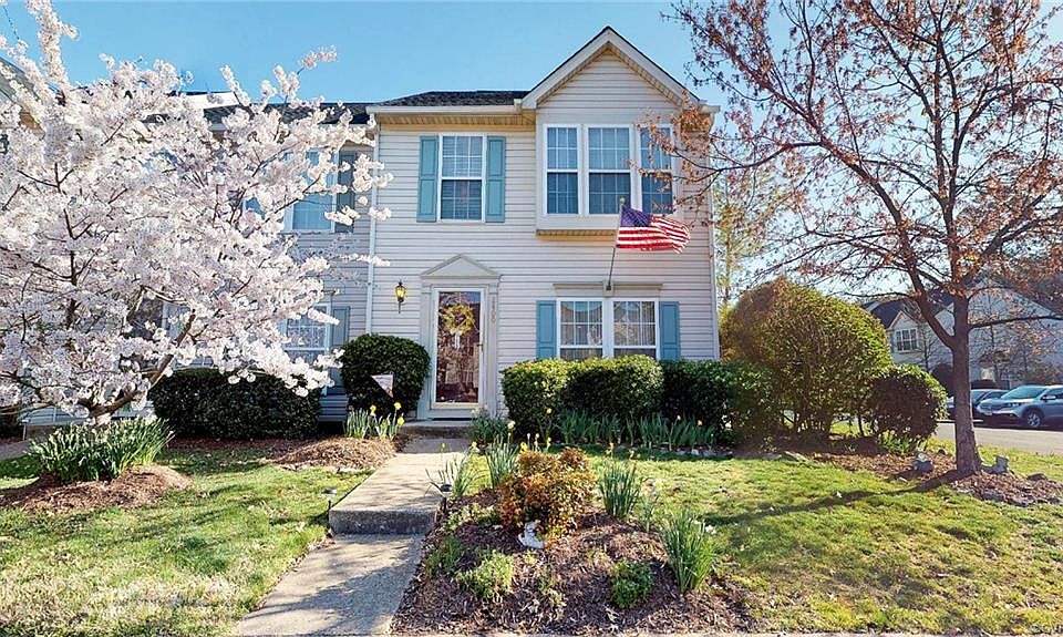 1st image of 2400 Valleymeade Pl