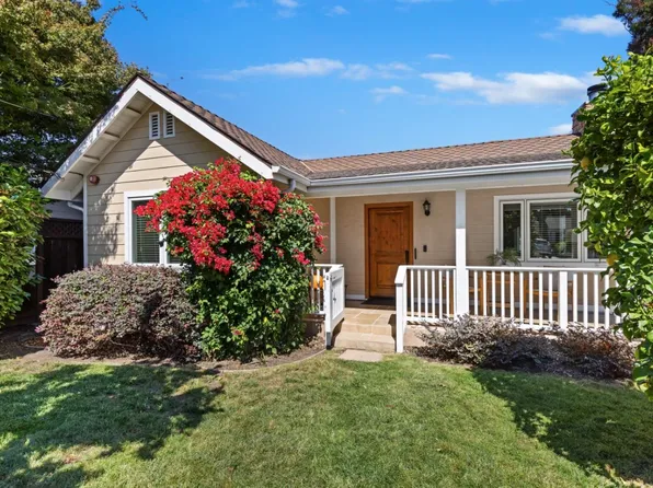 433 Upton St, Redwood City, CA 94062