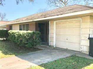 5610 Berry Creek Dr, Houston, TX 77017