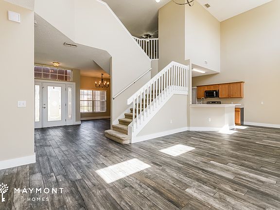 3rd image of 228 Beckenham Dr