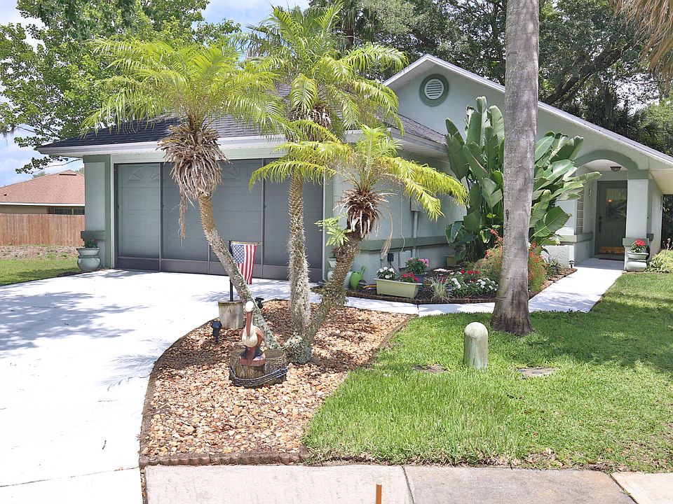 1st image of 810 Lakeland Dr