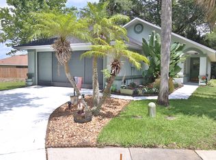 810 Lakeland Dr, Port Orange, FL 32127