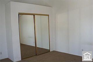 4th image of 6542 Tillamook Ave