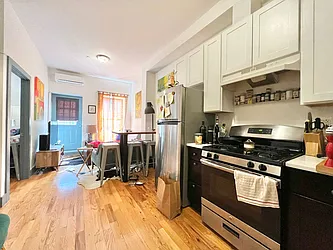 Rented by Doorway NYC, LLC