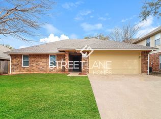 5032 Barberry Dr, Fort Worth, TX 76133