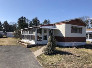 4 2nd Ave, Westfield, MA 01085