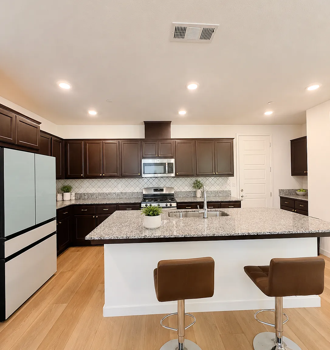 5401 Hames Valley Lane — Photo 3