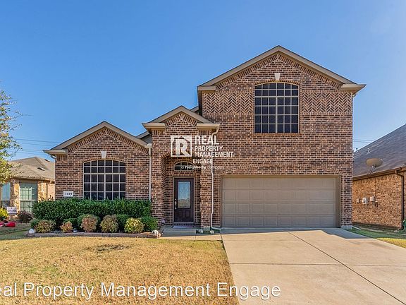 4th image of 1212 Lone Pine Dr